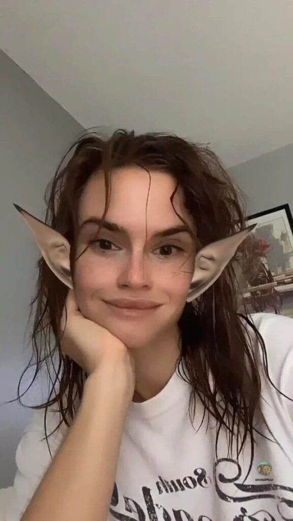 Ema Horvath Elf Ear Instagram Filter